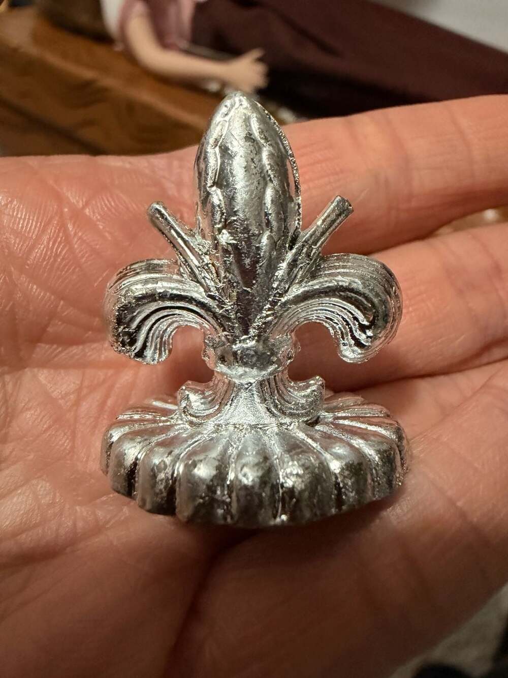 Silver Place Card Holders Fleur De Lis Set of 6 Fancy Regal Table Name Stands